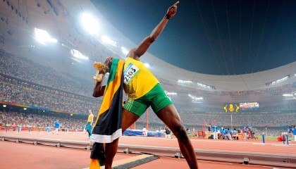 开云APP-弗朗茨·巴图姆在NBA常规赛中贡献稳定，巴图姆生涯