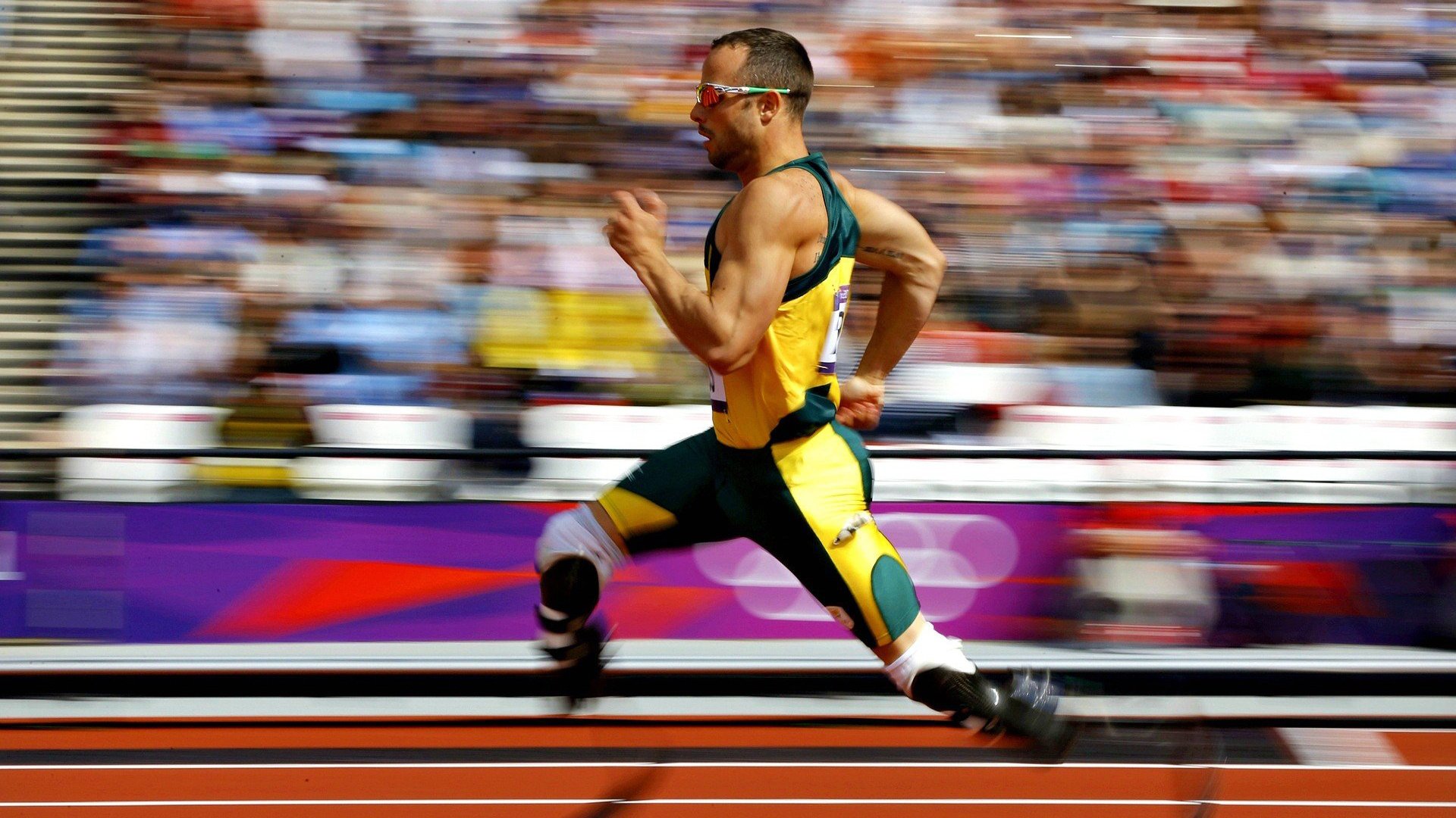 中国篮球场馆智能照明系统全面升级，优化比赛环境，篮球场照明灯安装位置